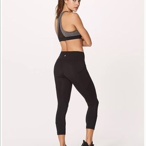 All the Right Places High-Rise Crop 23" Black
